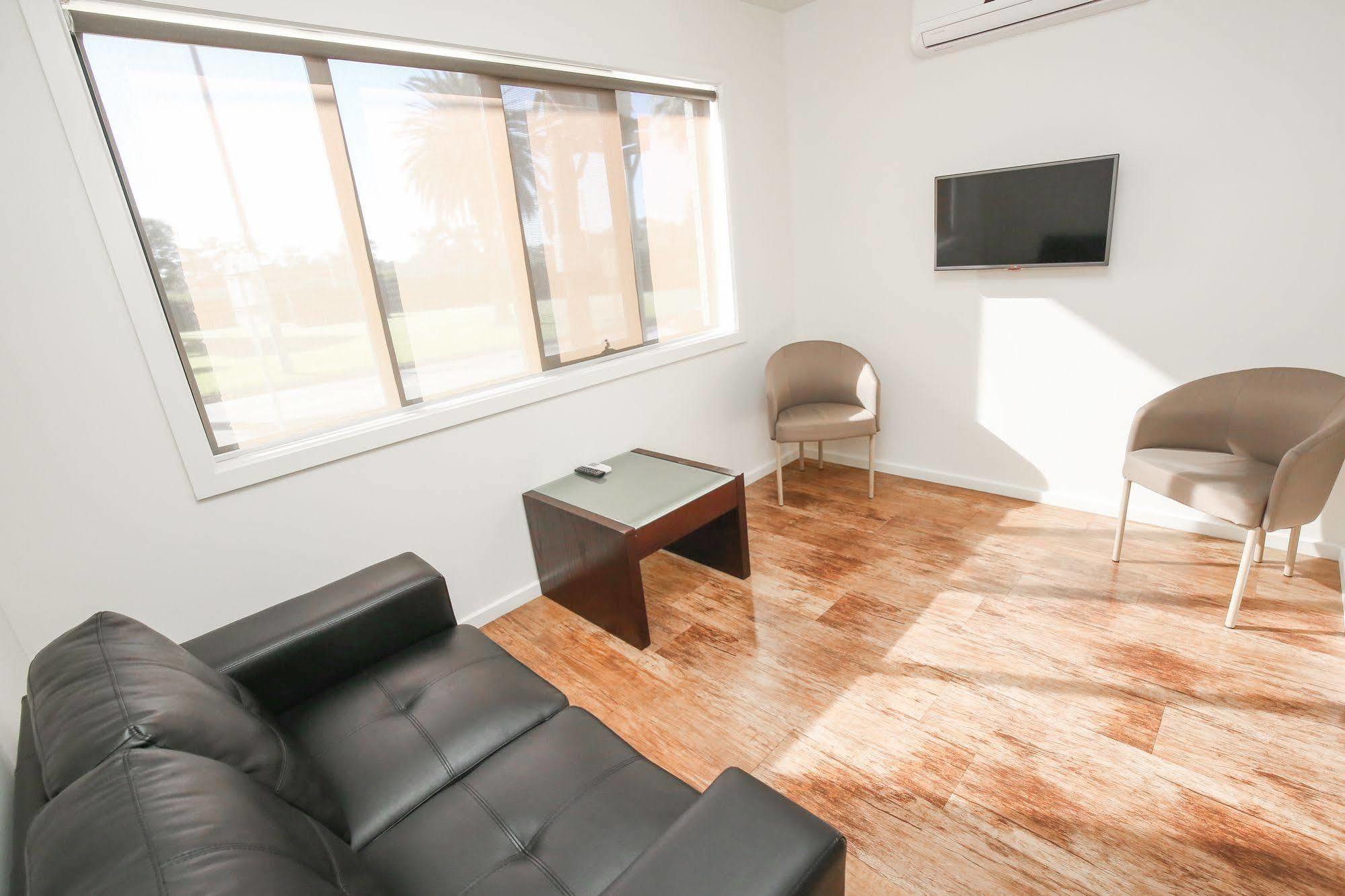 Commodore Mildura Motel 外观 照片