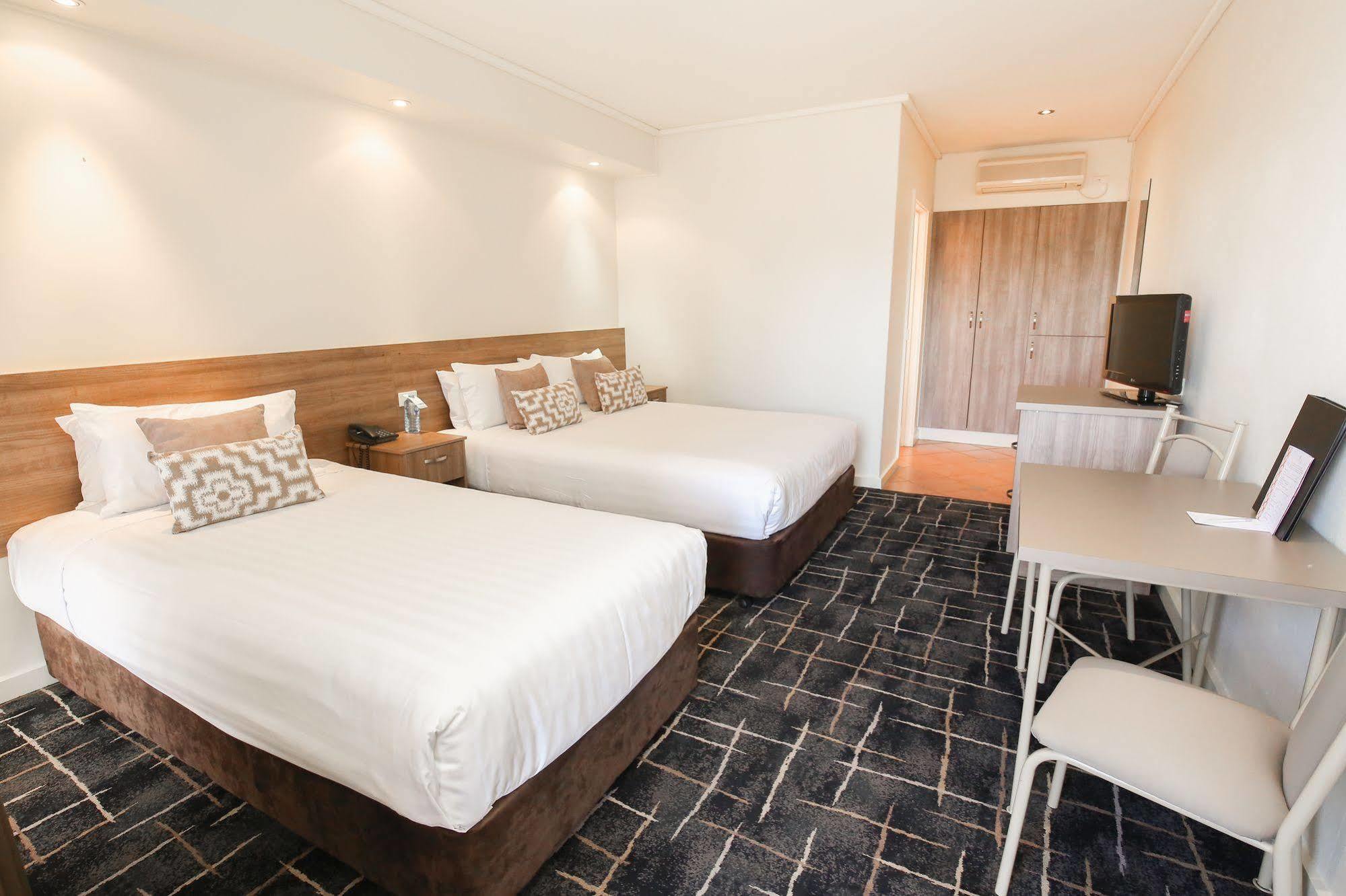 Commodore Mildura Motel 外观 照片