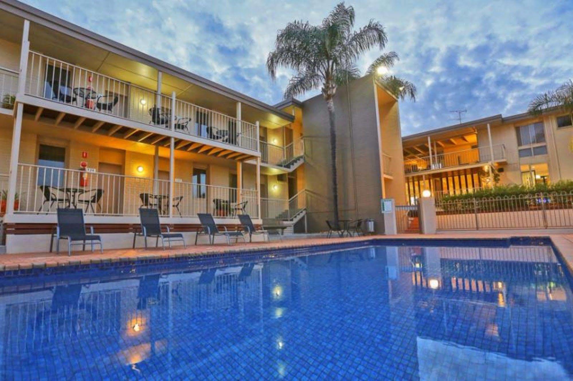 Commodore Mildura Motel 外观 照片