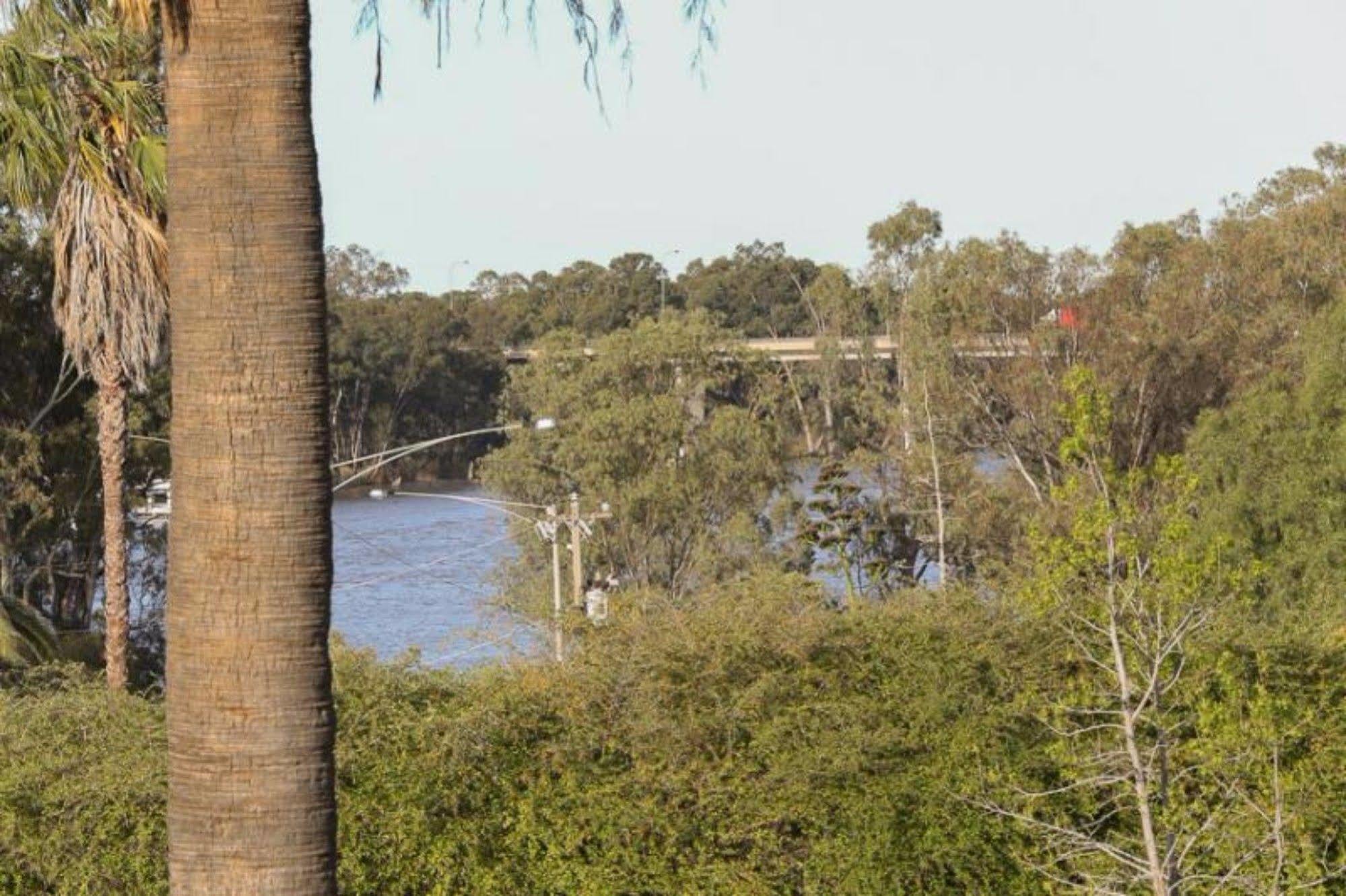 Commodore Mildura Motel 外观 照片